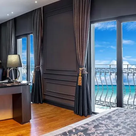 Lords Palace Casino 5*