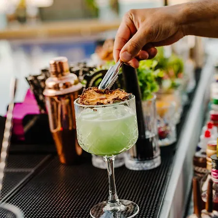 Lords Palace Casino Szálloda 5*