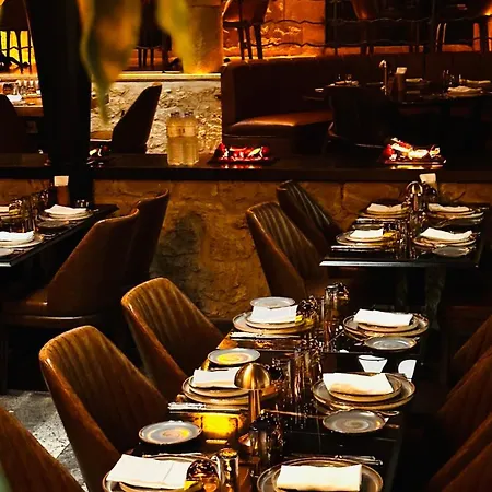 Lords Palace Casino Отель Кирения