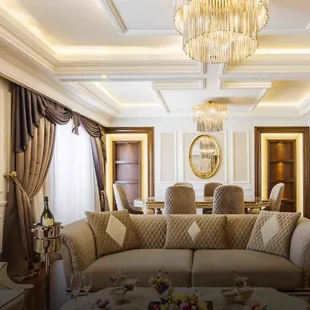 Lords Palace Casino 凯里尼亚
