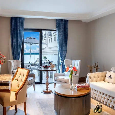 Lords Palace Casino Otel 5*