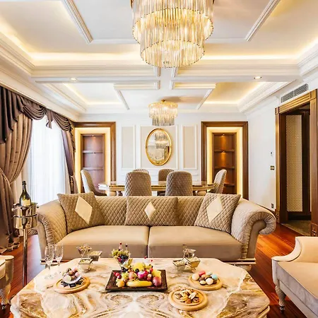 Otel Lords Palace Casino 5*