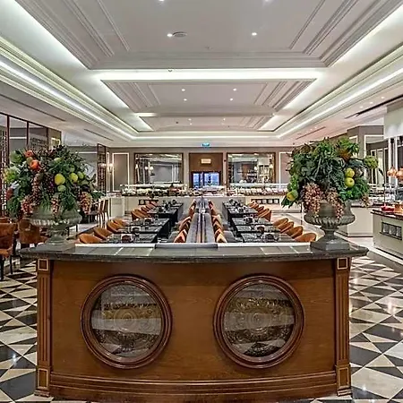 Lords Palace Casino 5*