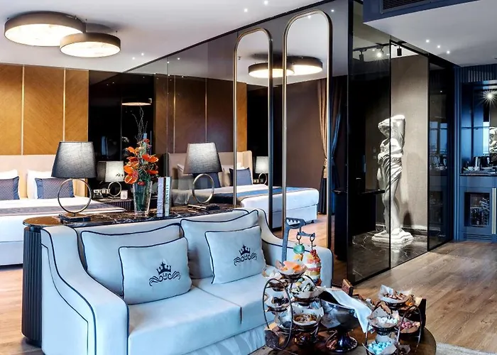 Lords Palace Casino Отель