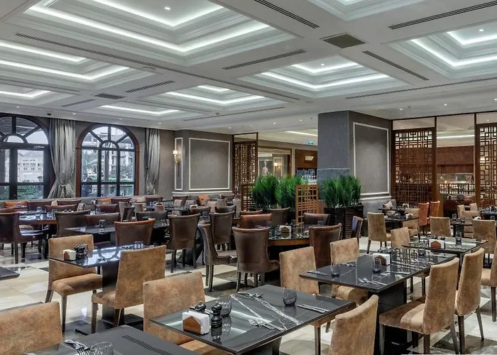 Отель Lords Palace Casino Кирения